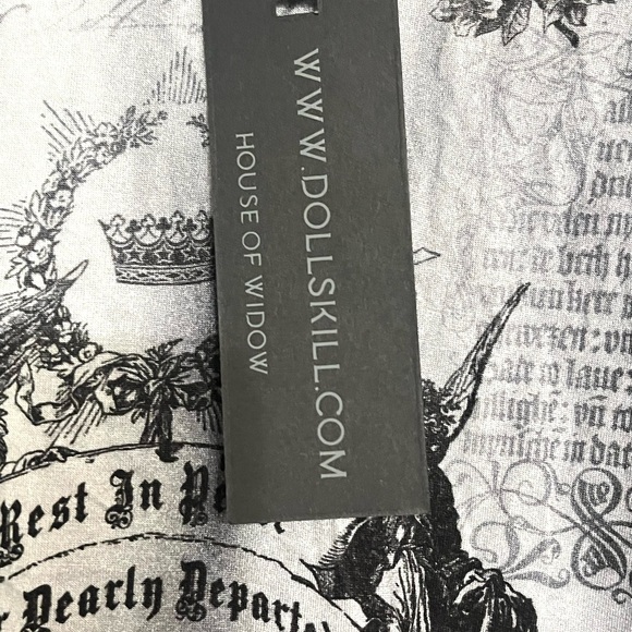 Dolls Kill / Widow Grey Shoulder Long Sleeve Top - Picture 6 of 6